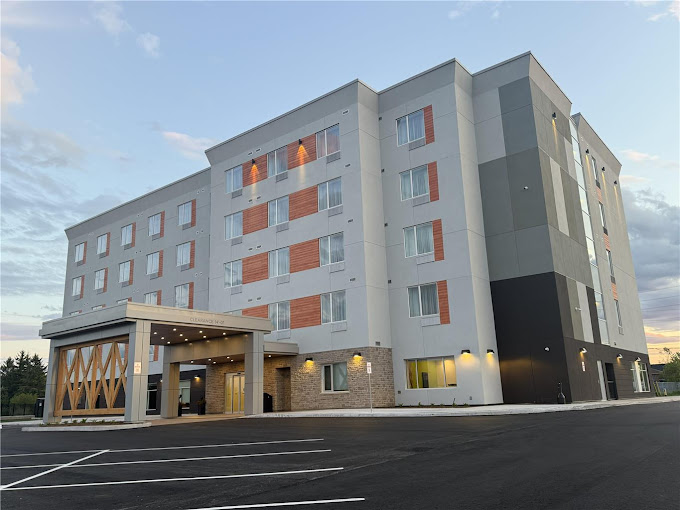 Best Western Plus Kawartha Lakes Hotel & Suites